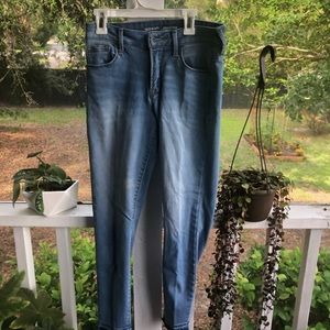 Mid-Rise Rockstar Jeans